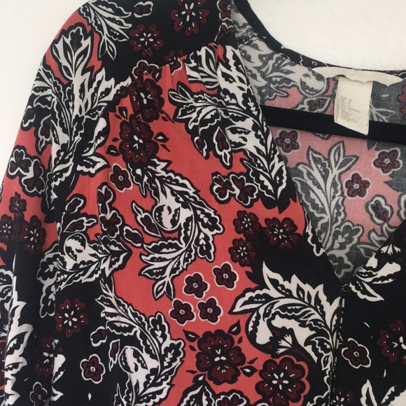 HM floral romper - Picture 3 of 3